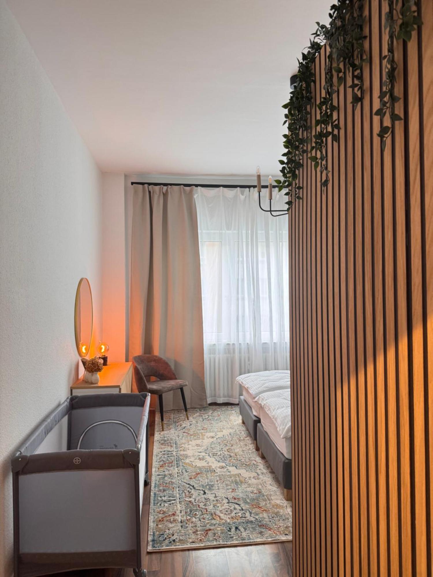 Geräumiges 3 Raum-city-apartment -ost-2- *