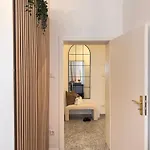 Geräumiges 3 Raum-city-apartment -ost-2- Düsseldorf