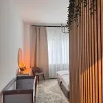 Geräumiges 3 Raum-City-Apartment -Ost-2-