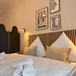 Geräumiges 3 Raum-city-apartment -ost-2-