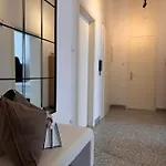 Apartment Geräumiges 3 Raum-city-apartment -ost-2-
