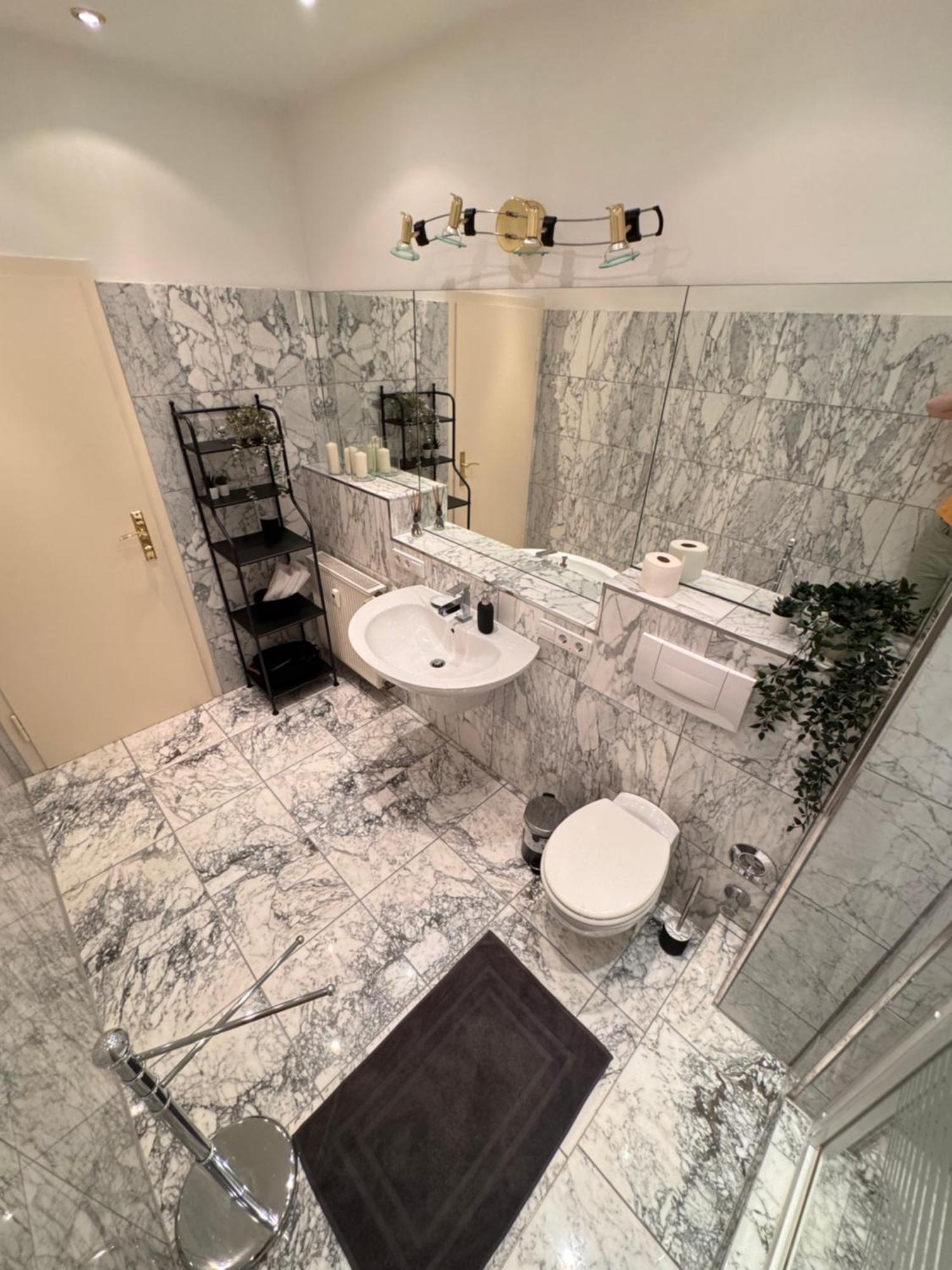 Appartement Geraeumiges 3 Raum-city-apartment -ost-2- *