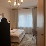 Geräumiges 3 Raum-city-apartment -ost-2- * Düsseldorf
